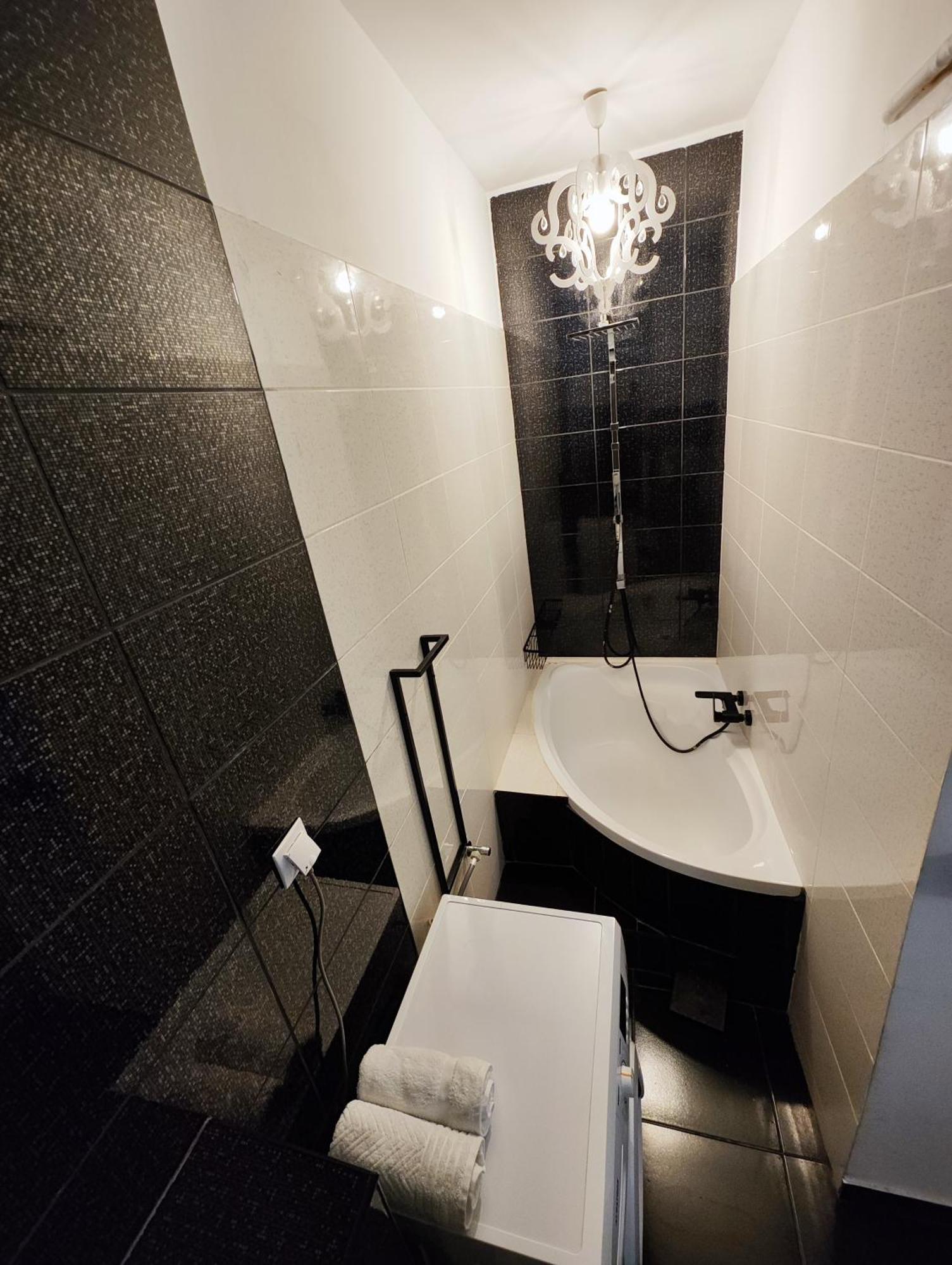 Old City Romantic Studio Брашов Номер фото